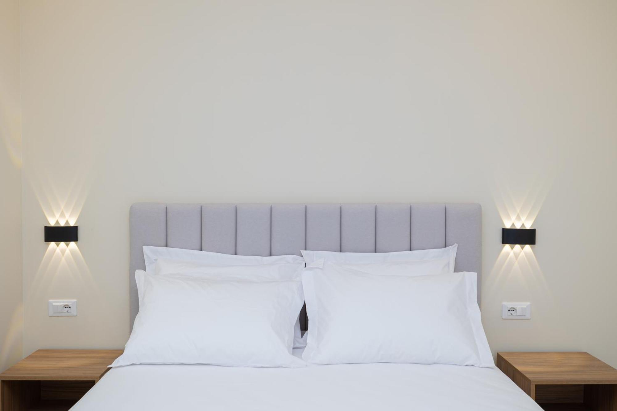 Hotel Aluor Vlorë Extérieur photo